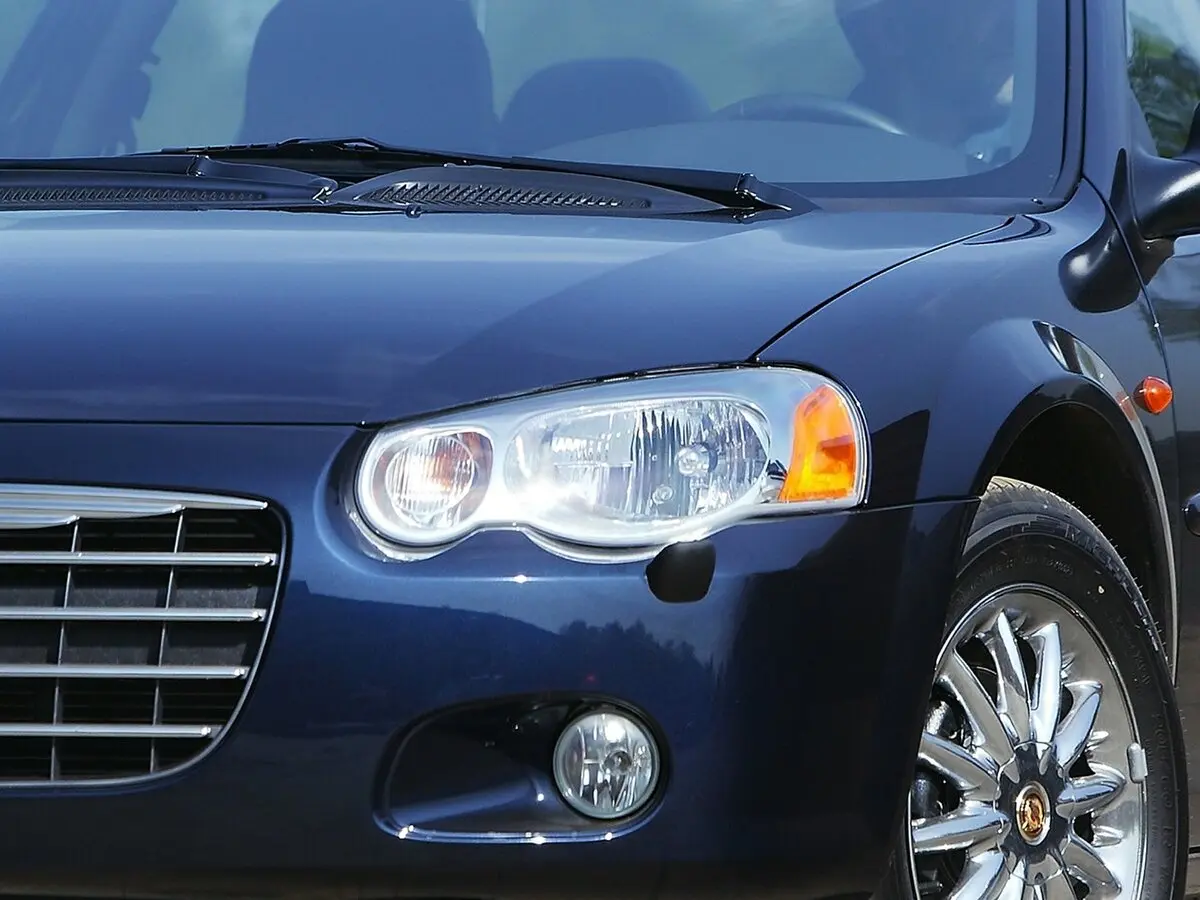 Chrysler Sebring II Рестайлинг Седан — photo 7