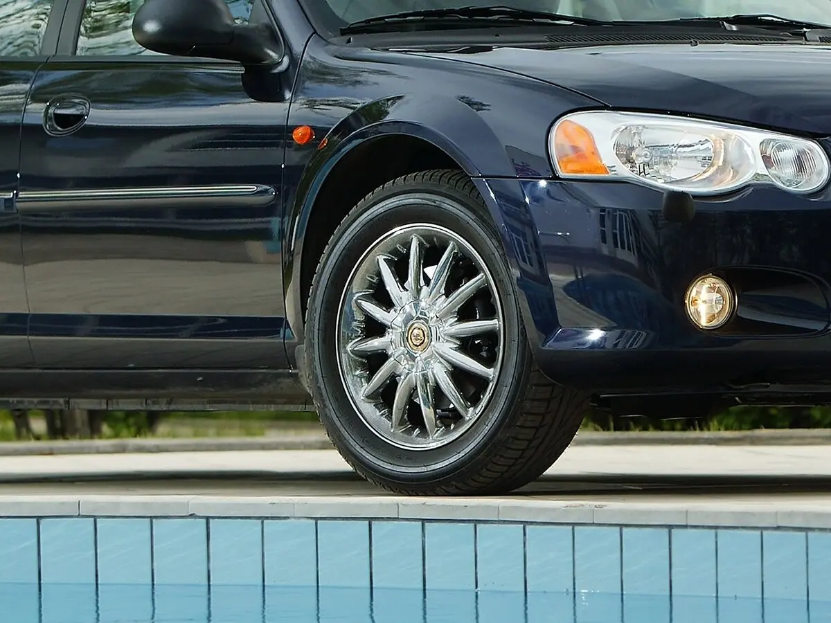 Chrysler Sebring II Рестайлинг Седан — photo 9
