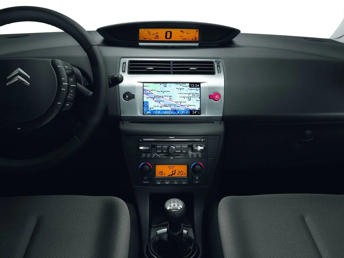 Citroen C4 I Хэтчбек 3 дв. — сүрөт 6