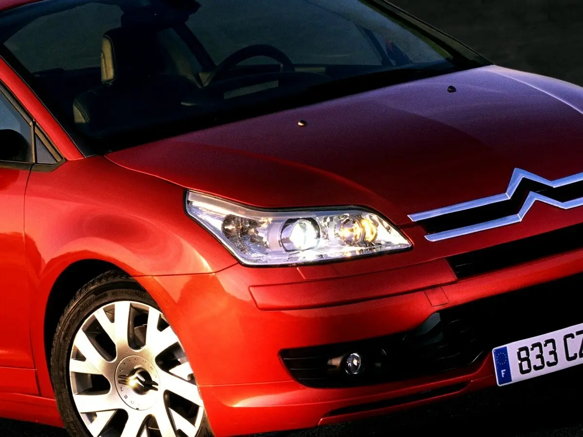 Citroen C4 I Хэтчбек 3 дв. — сүрөт 9