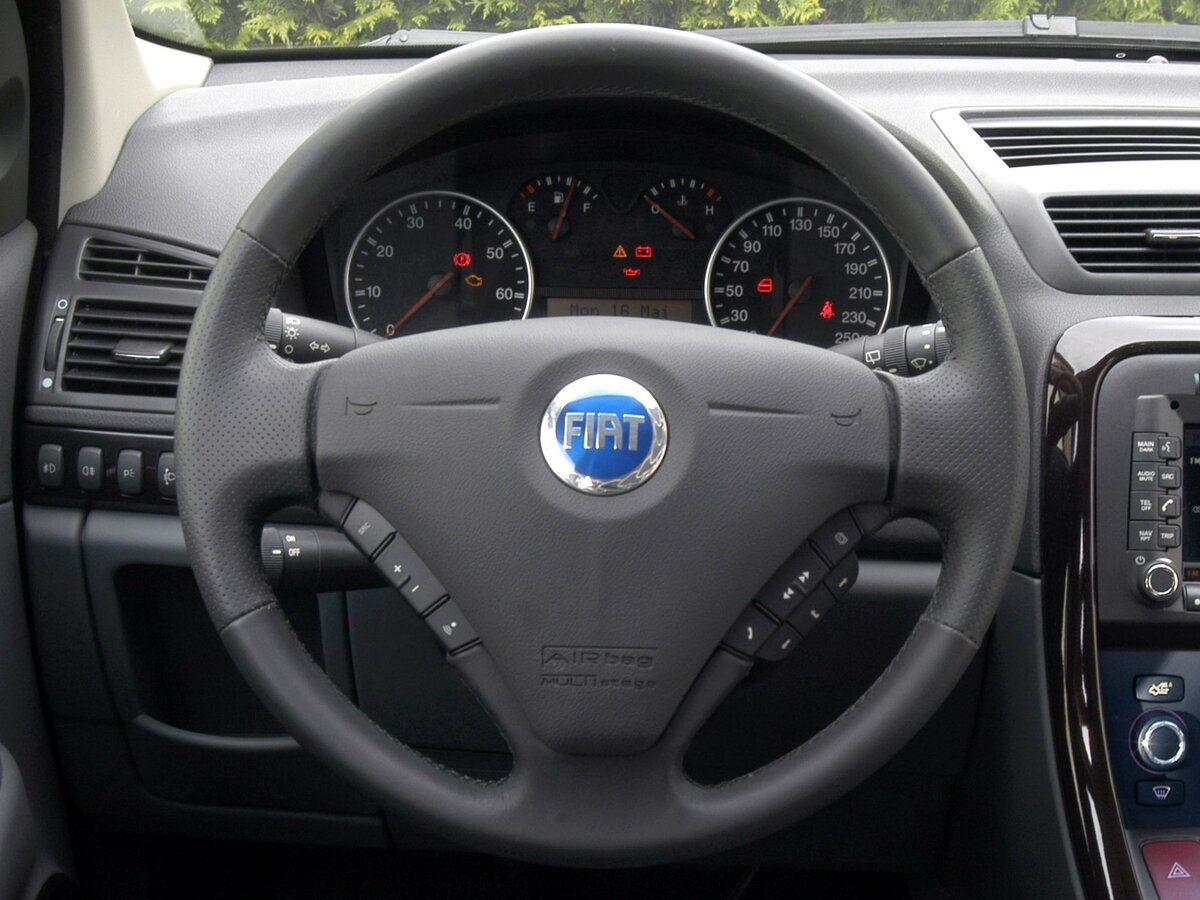 Fiat Croma II Универсал 5 дв. — фото 7