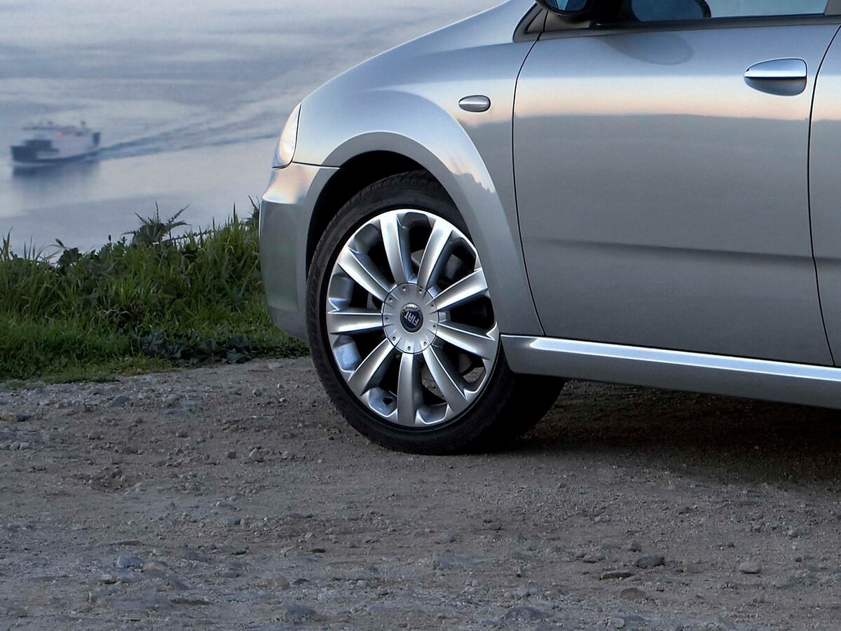Fiat Croma II Универсал 5 дв. — фото 14