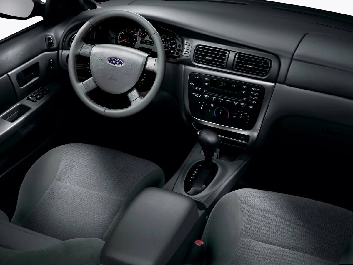 Ford Taurus IV Рестайлинг Седан — сүрөт 5