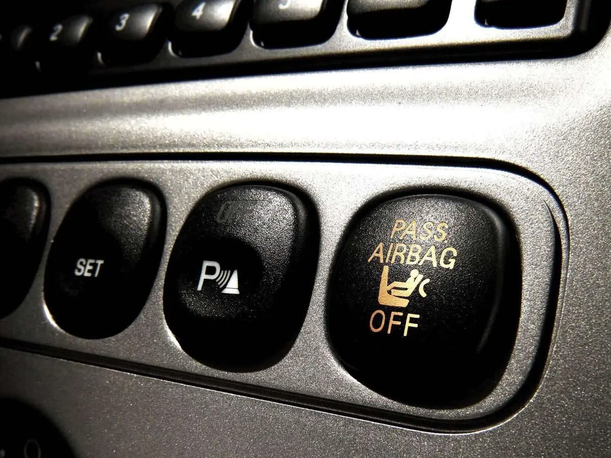Ford Escape I Рестайлинг Внедорожник 5 дв. — сүрөт 12