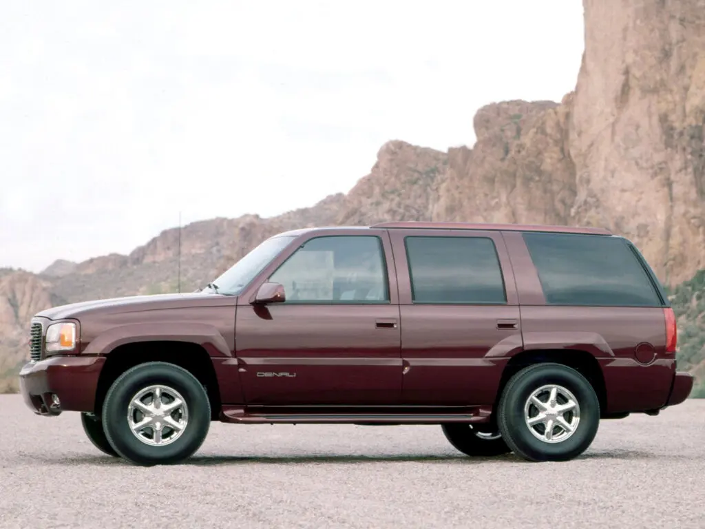 GMC Yukon II (GMT800) Внедорожник 5 дв. — сүрөт 2