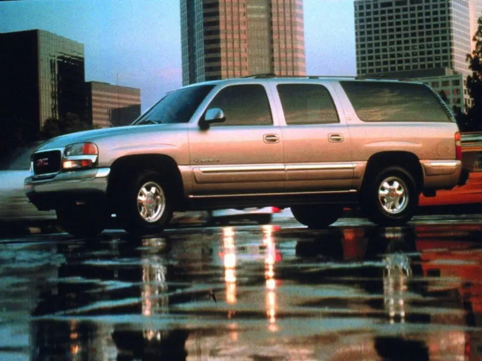 GMC Yukon II (GMT800) Внедорожник 5 дв. XL — photo 2