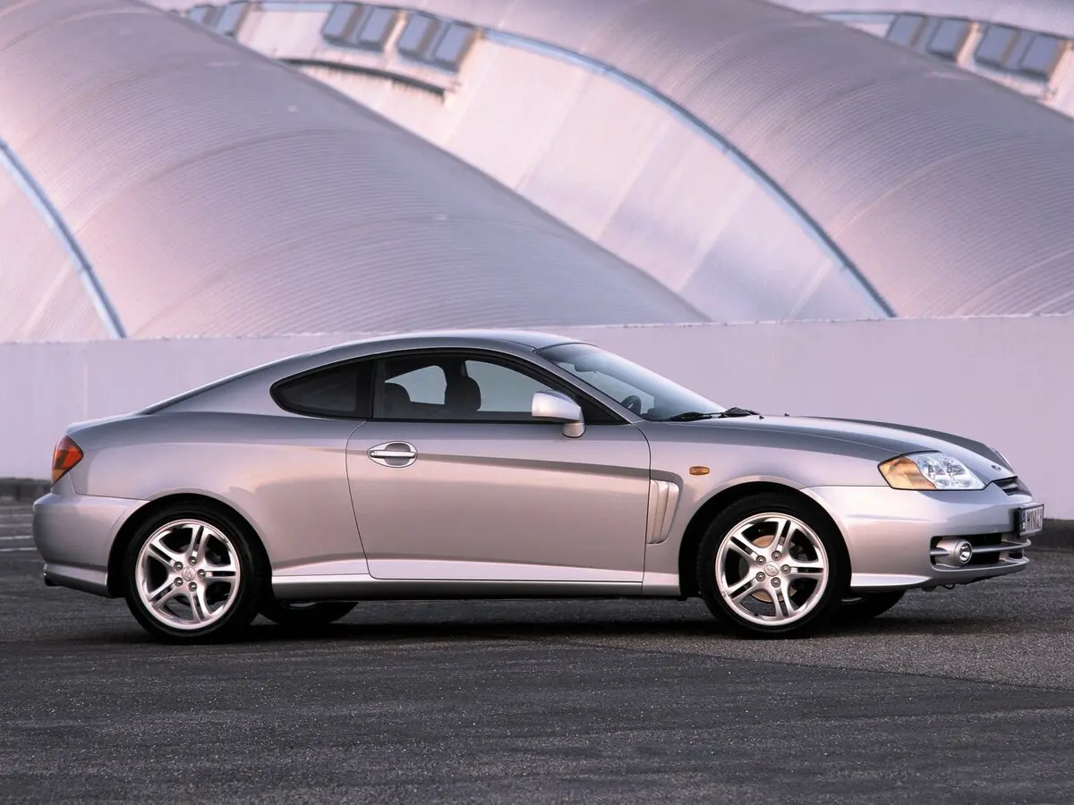 Hyundai Coupe II (GK) Купе — 照片 2
