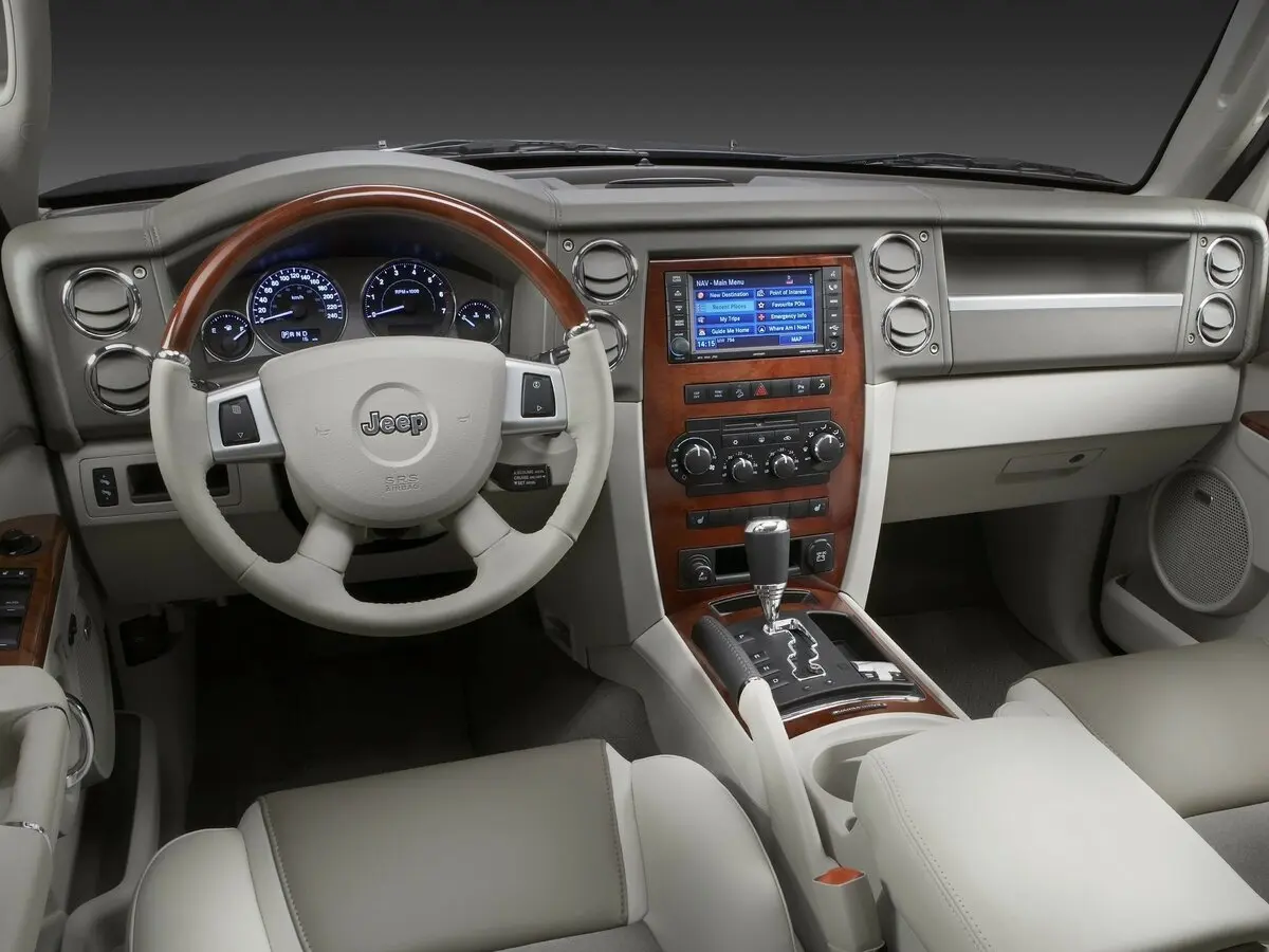 Jeep Commander 2005 – 2010 Внедорожник 5 дв. — сүрөт 6