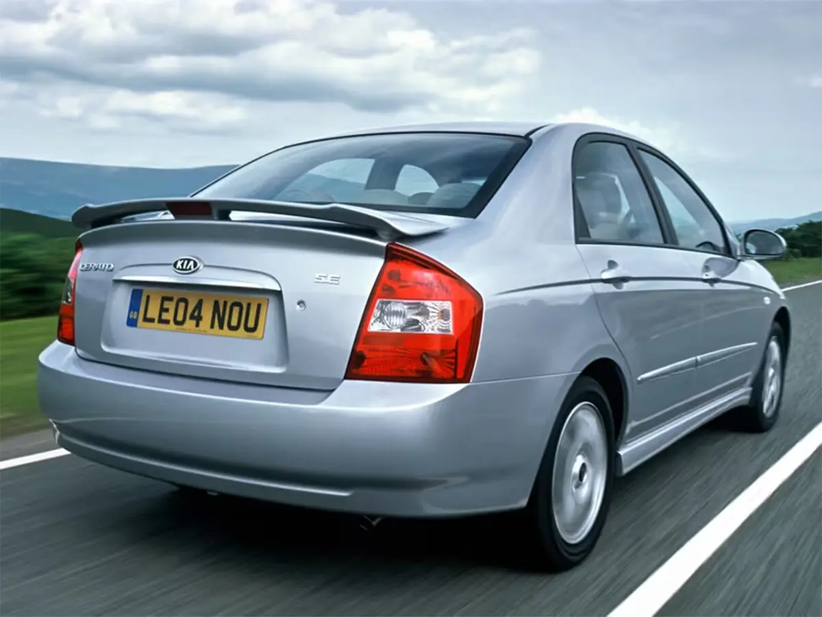 Kia Cerato I Седан — photo 5