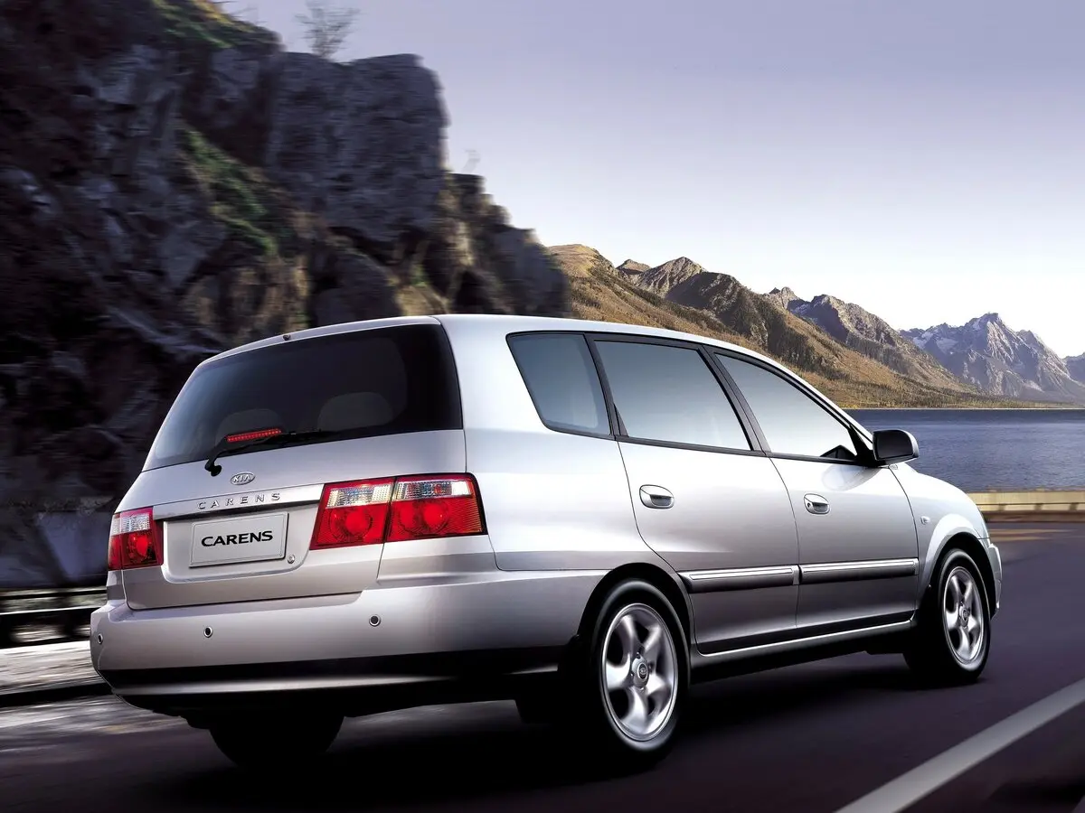 Kia Carens I (RS) Рестайлинг Компактвэн — сүрөт 4