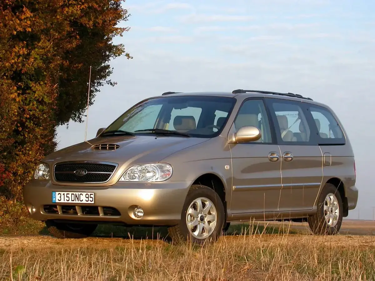 Kia Carnival I Рестайлинг Минивэн — фото 3