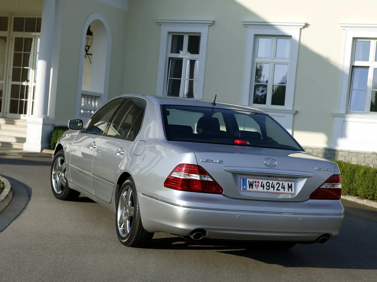 Lexus LS III Рестайлинг Седан — фото 4