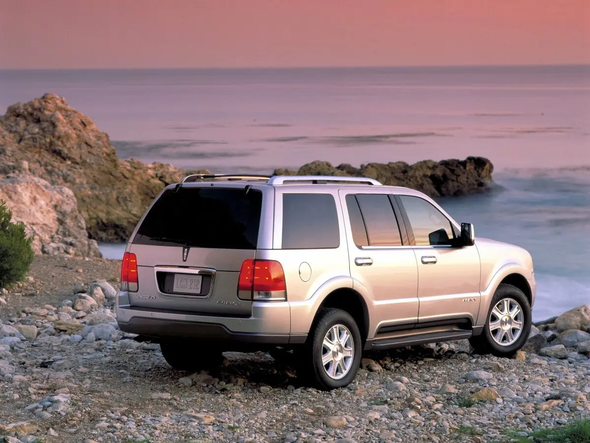 Lincoln Aviator I Внедорожник 5 дв. — сүрөт 3