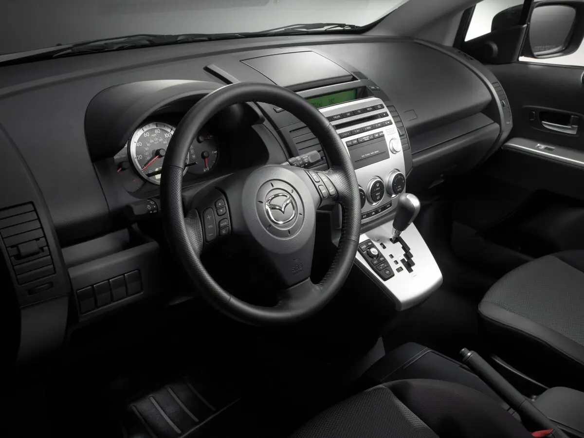 Mazda 5 I (CR) Компактвэн — 照片 8