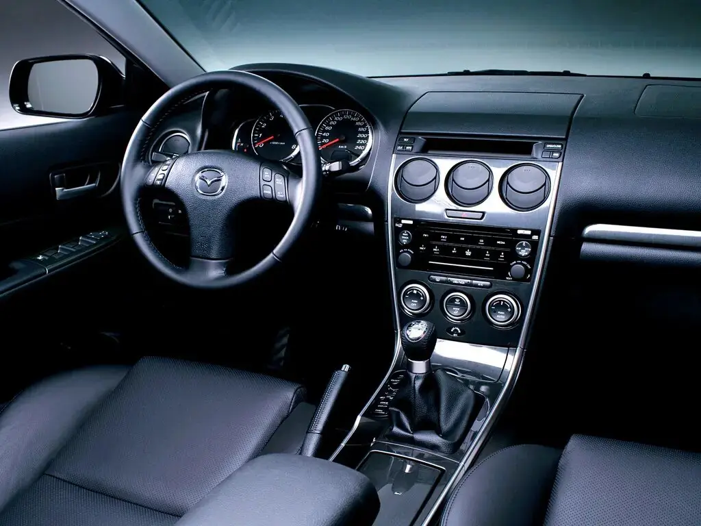 Mazda 6 I (GG) Рестайлинг Лифтбек — фото 6