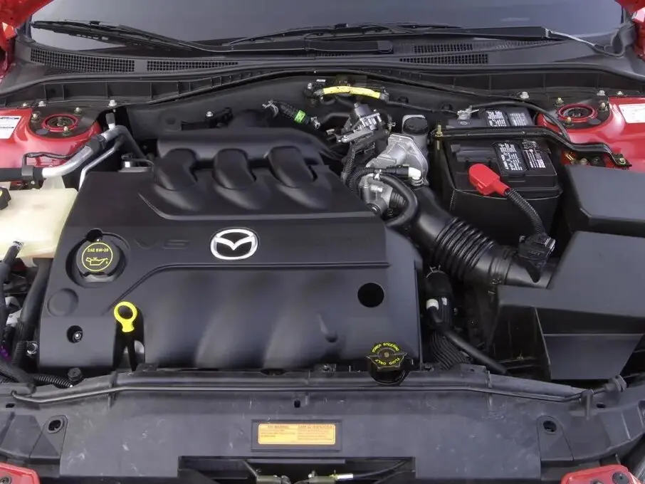 Mazda 6 I (GG) Рестайлинг Лифтбек — фото 12