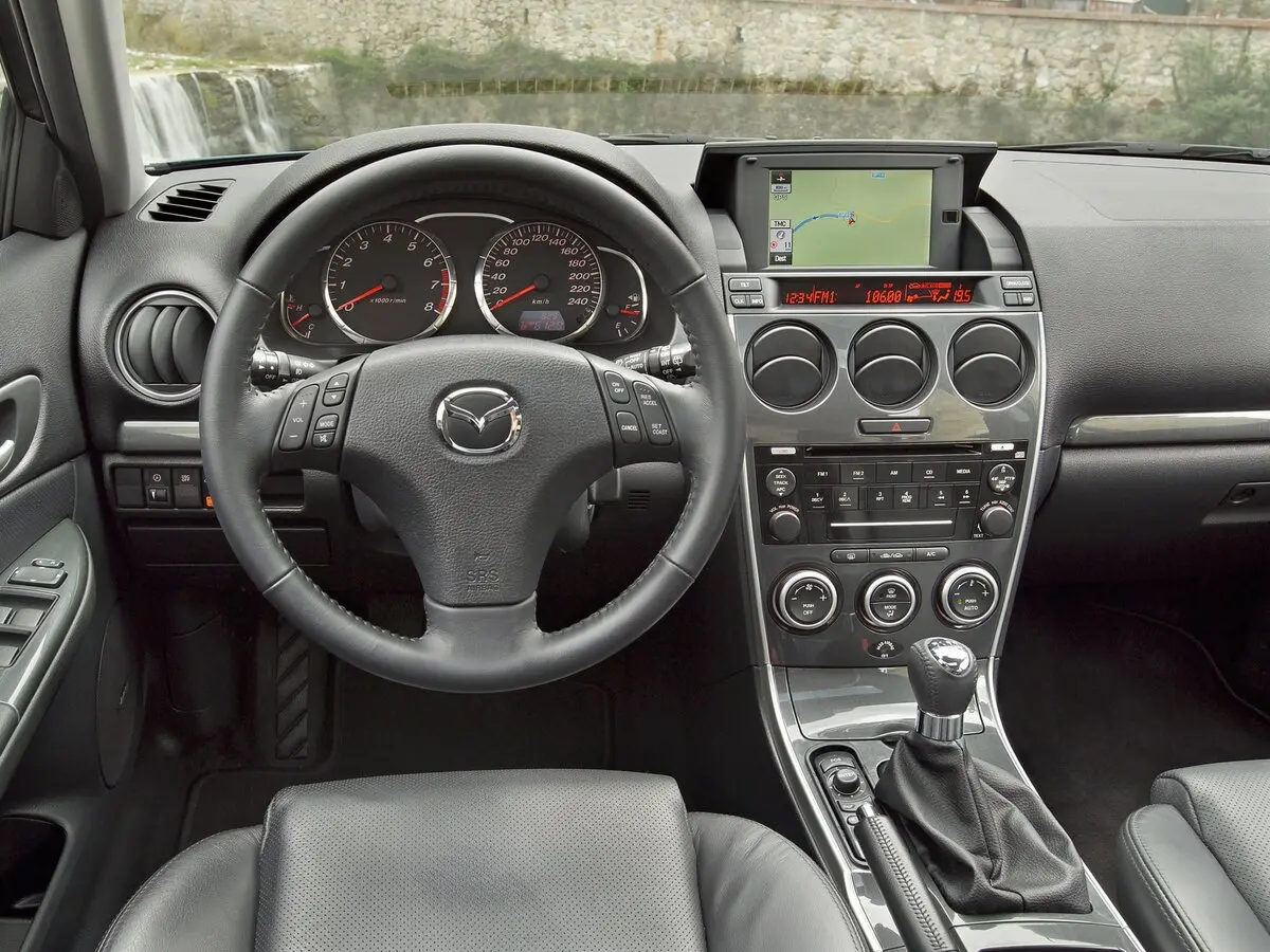 Mazda 6 I (GG) Рестайлинг Универсал 5 дв. — фото 6