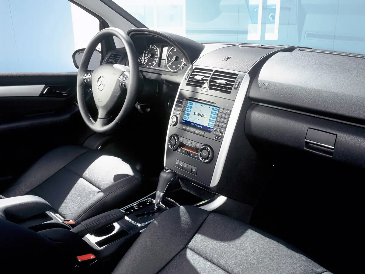 Mercedes-Benz A-Класс II (W169) Хэтчбек 3 дв. — сүрөт 7