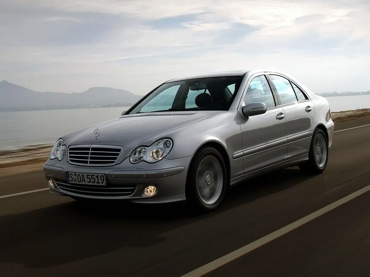 Mercedes-Benz C-Класс II (W203) Рестайлинг Седан