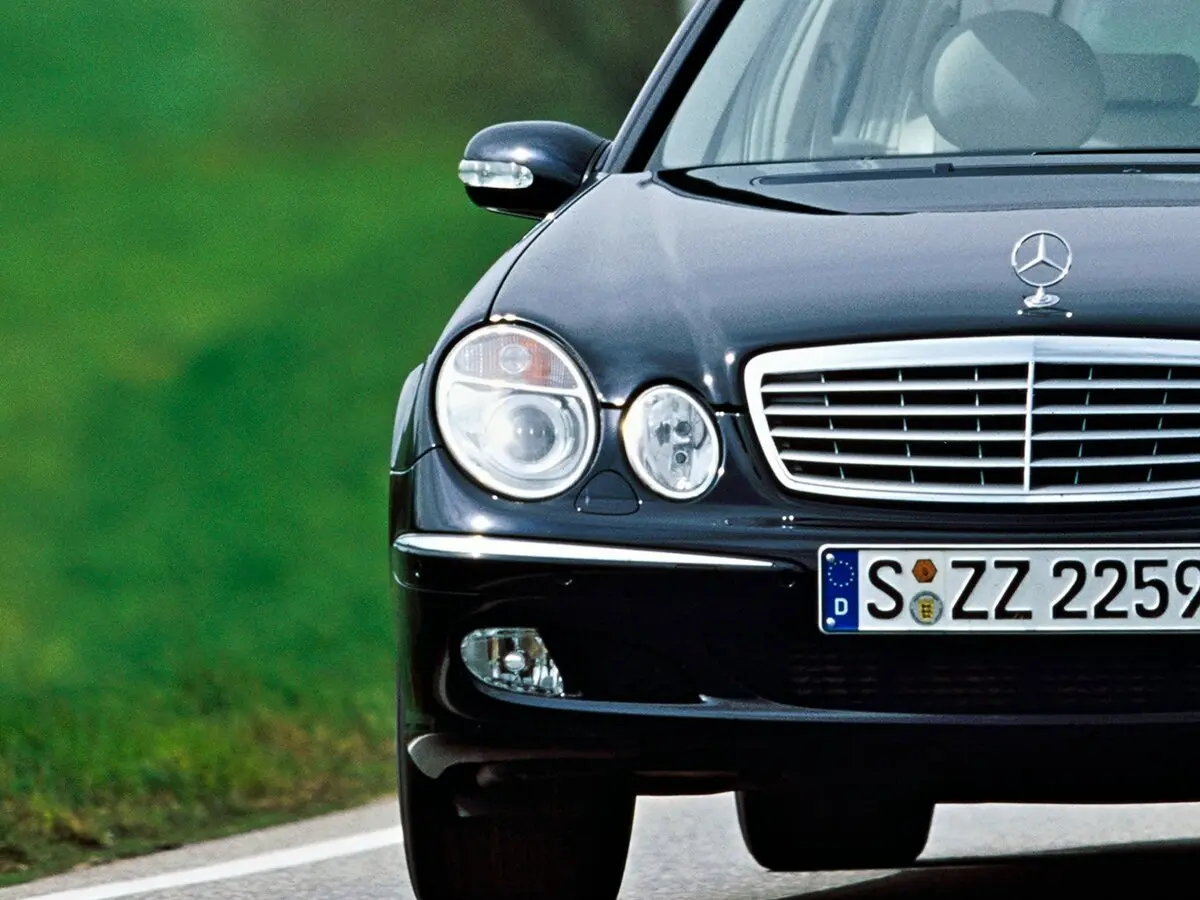 Mercedes-Benz E-Класс III (W211, S211) Универсал 5 дв. — фото 8