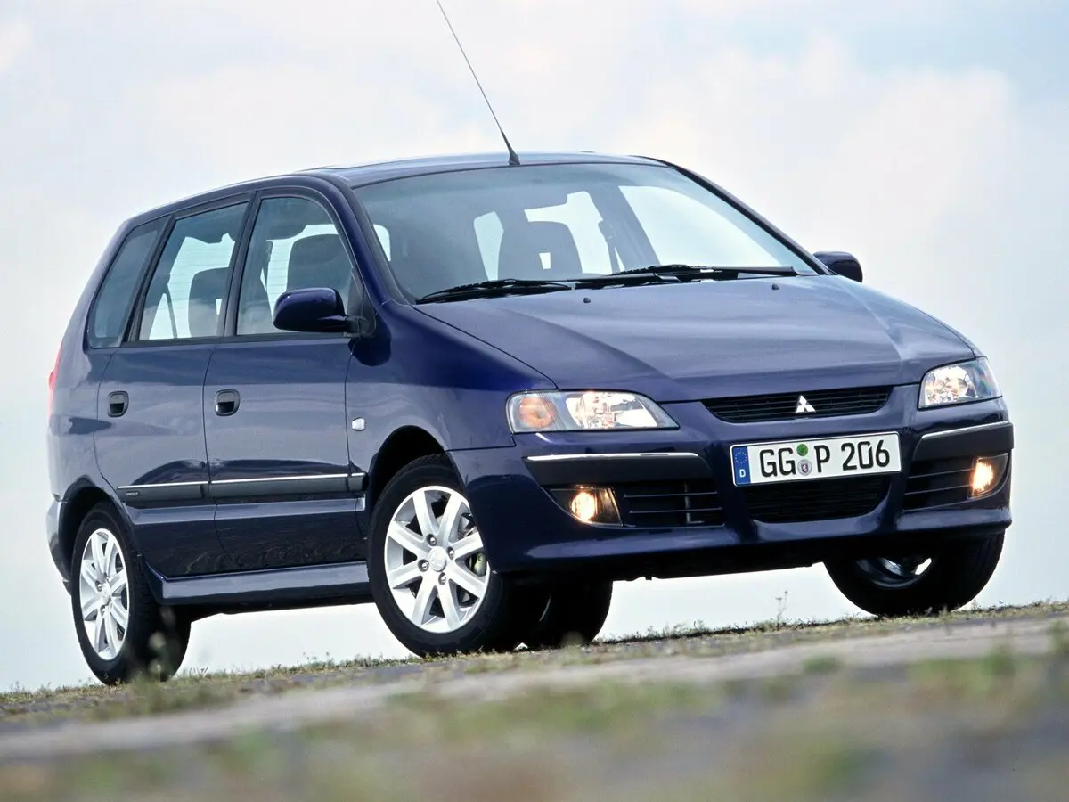Mitsubishi Space Star I Рестайлинг Компактвэн — фото 2