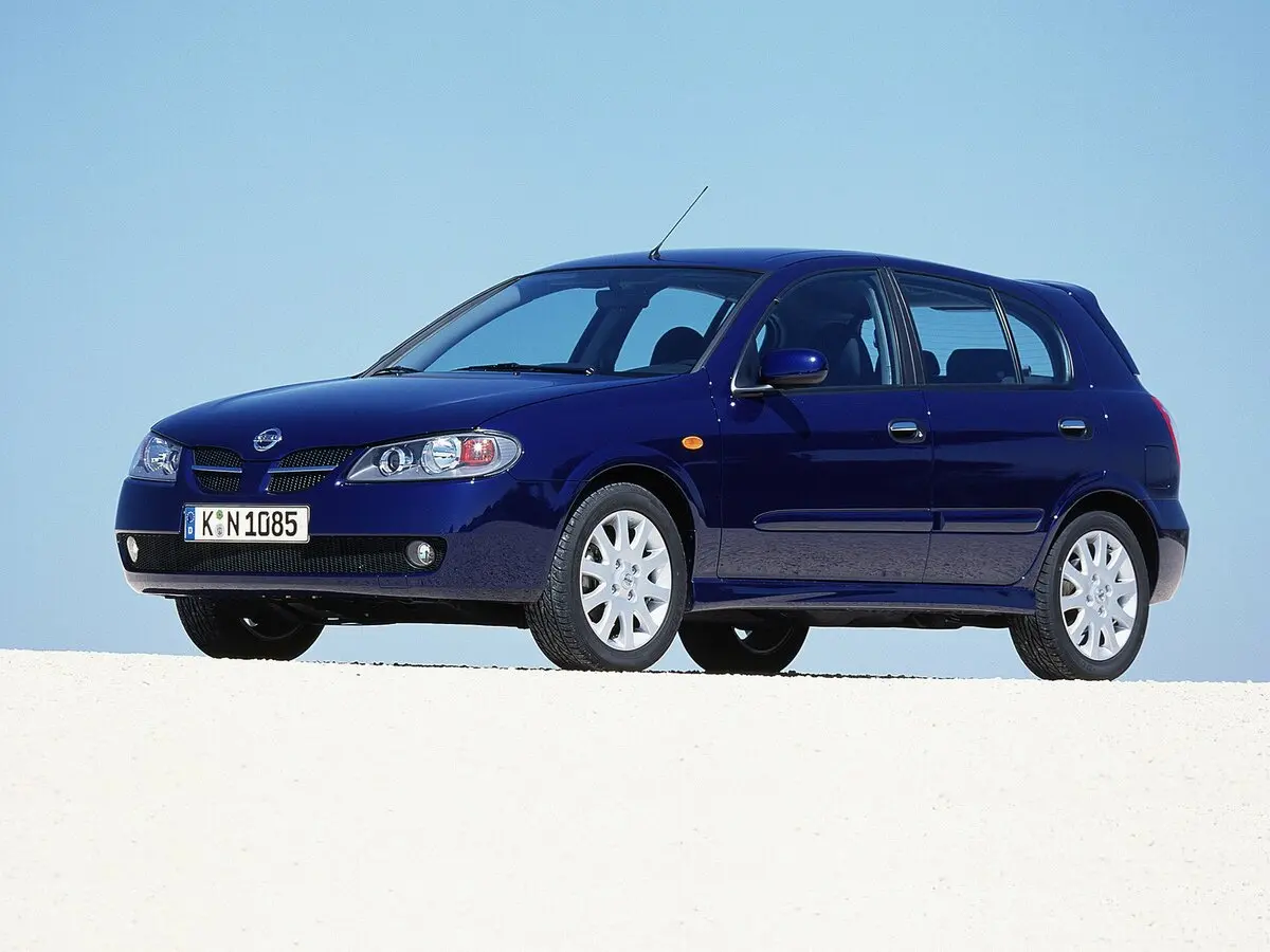 Nissan Almera II (N16) Рестайлинг Хэтчбек 5 дв.