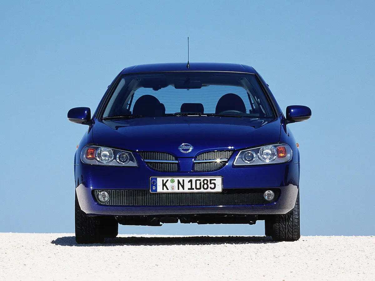 Nissan Almera II (N16) Рестайлинг Хэтчбек 5 дв. — сүрөт 3