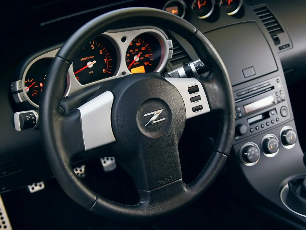 Nissan 350Z I Купе — photo 9