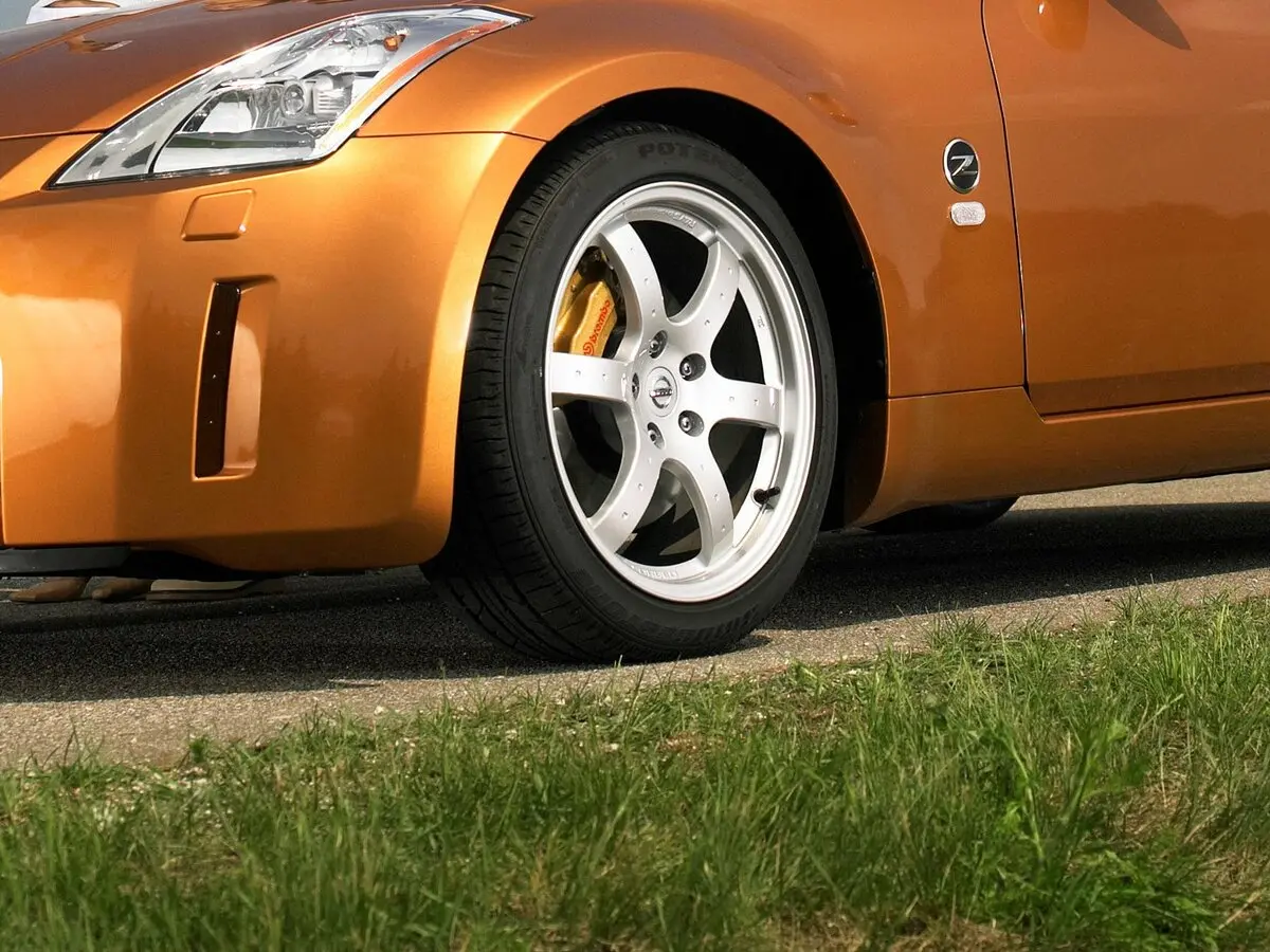 Nissan 350Z I Купе — photo 16