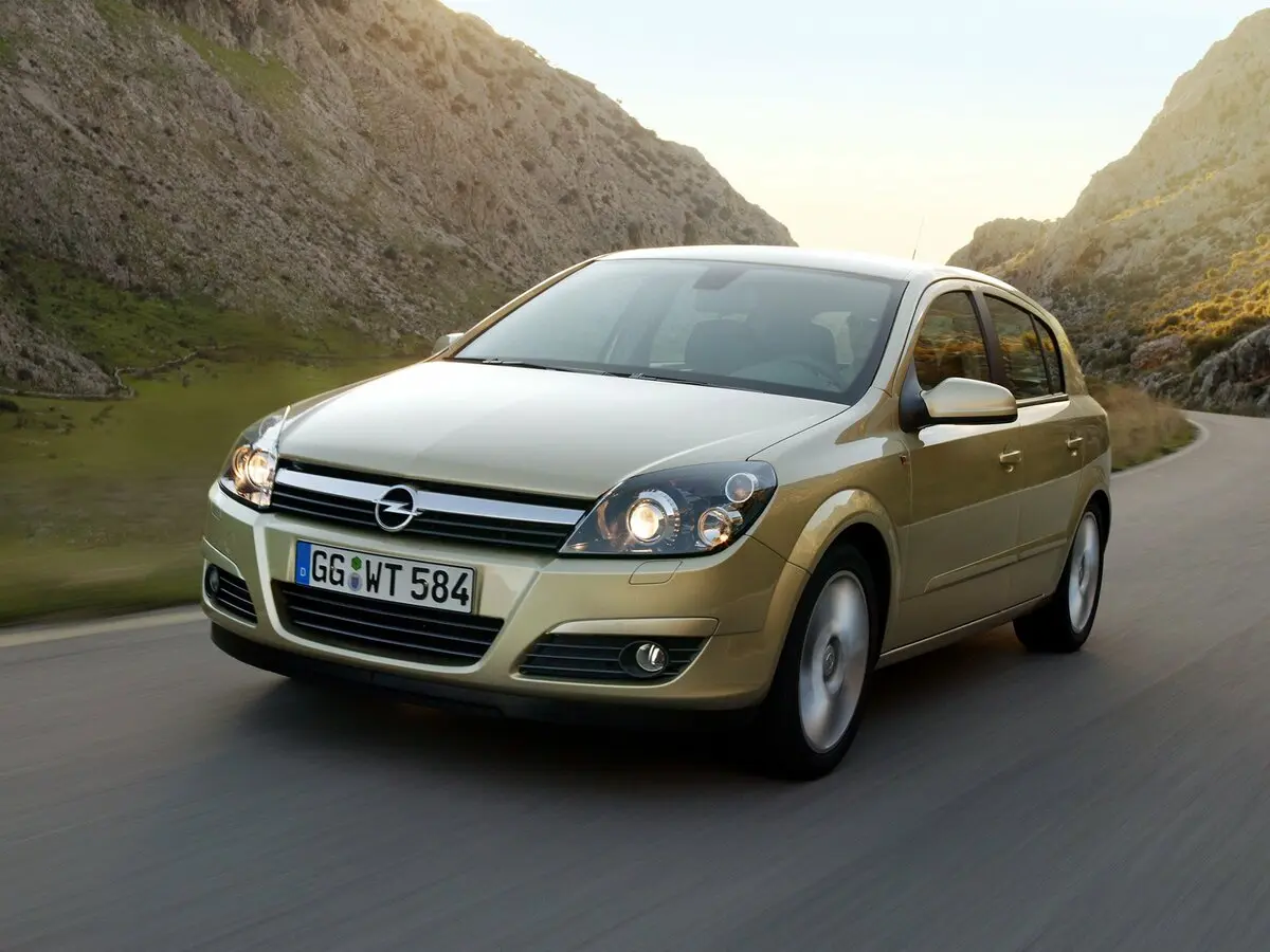 Opel Astra H Хэтчбек 5 дв.