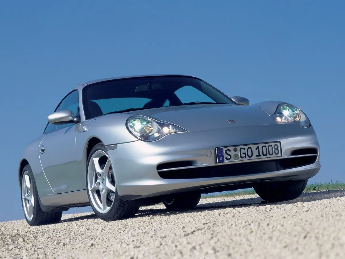 Porsche 911 V (996) Рестайлинг Купе — сүрөт 3
