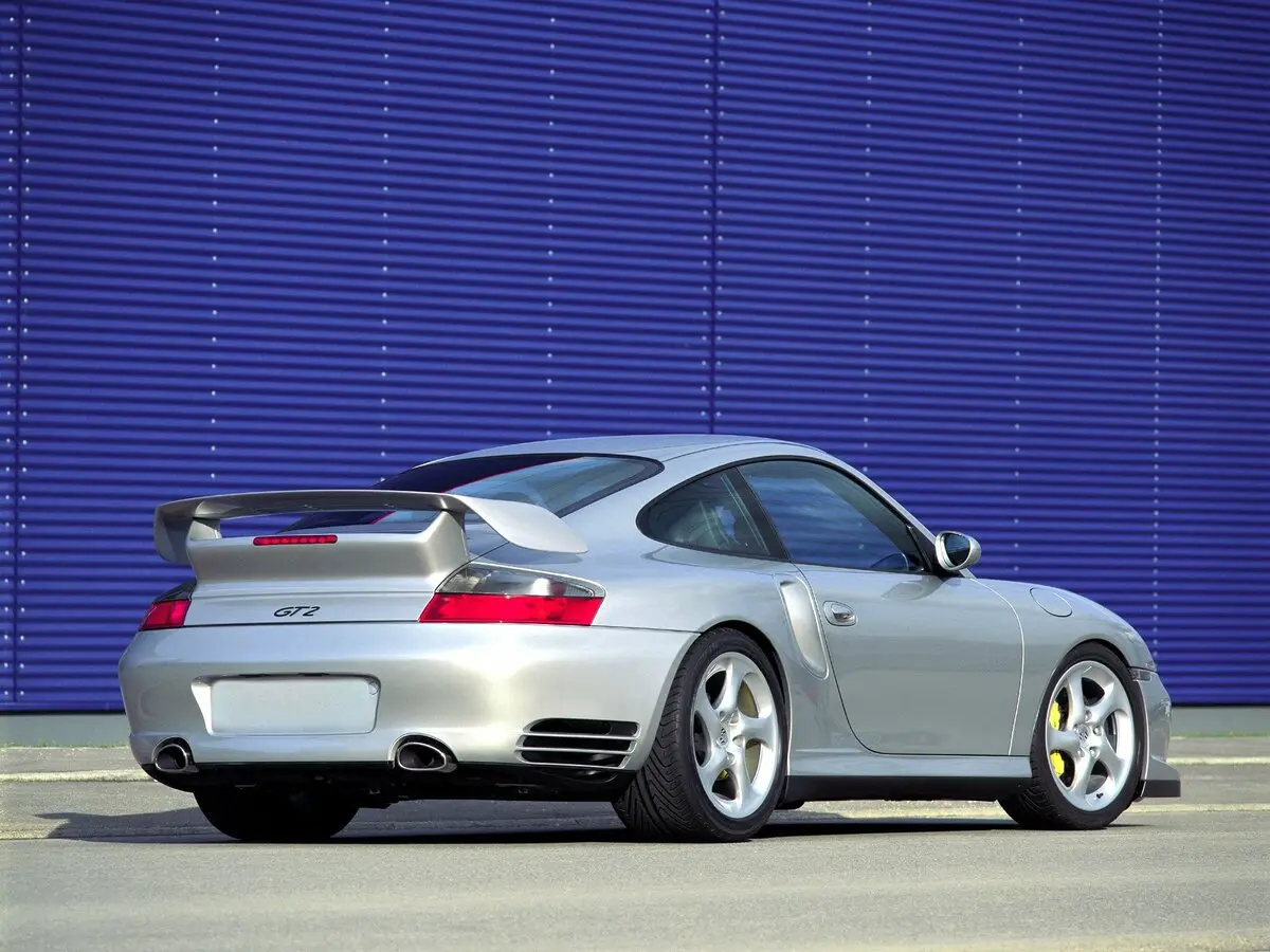 Porsche 911 GT2 996 Купе — фото 5