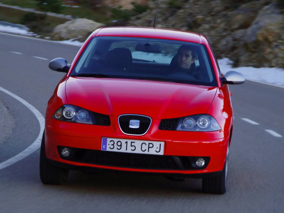 SEAT Ibiza III Хэтчбек 3 дв. — 照片 3