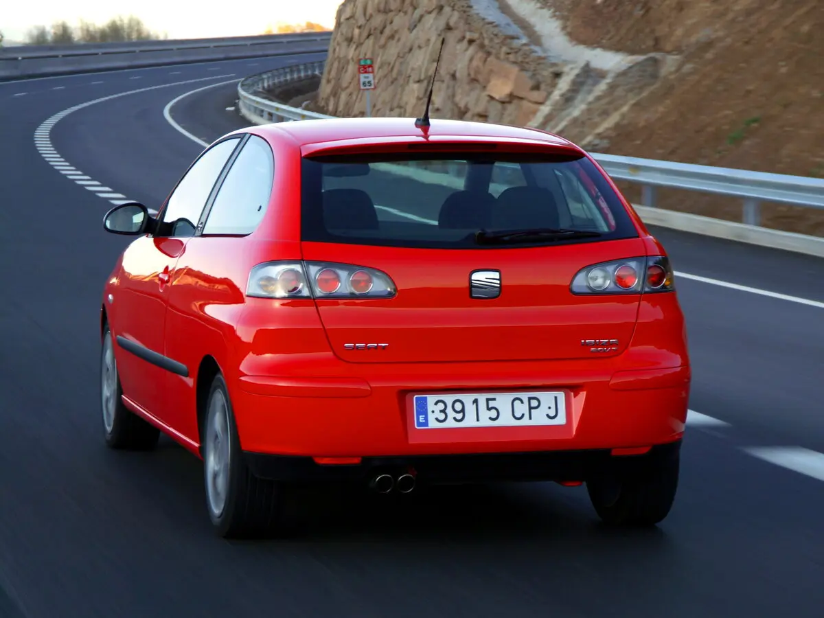 SEAT Ibiza III Хэтчбек 3 дв. — 照片 4