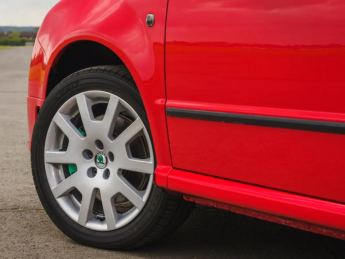 Skoda Fabia I Рестайлинг Хэтчбек 5 дв. — фото 11
