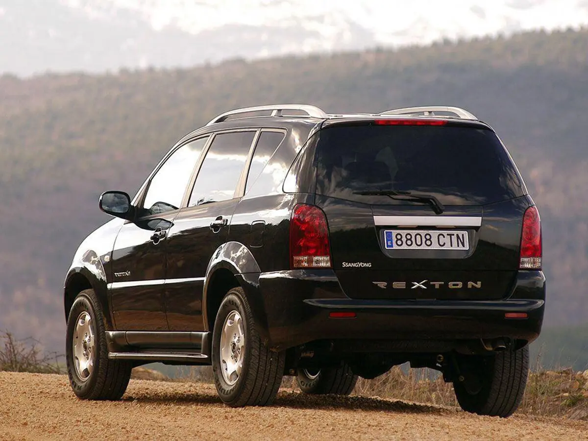 SsangYong Rexton I Внедорожник 5 дв. — фото 5