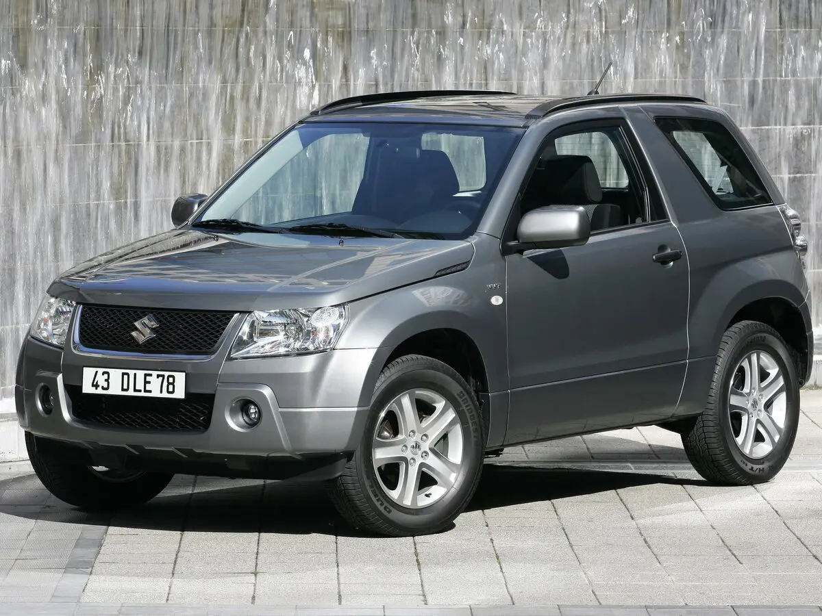 Suzuki Grand Vitara II Внедорожник 3 дв.