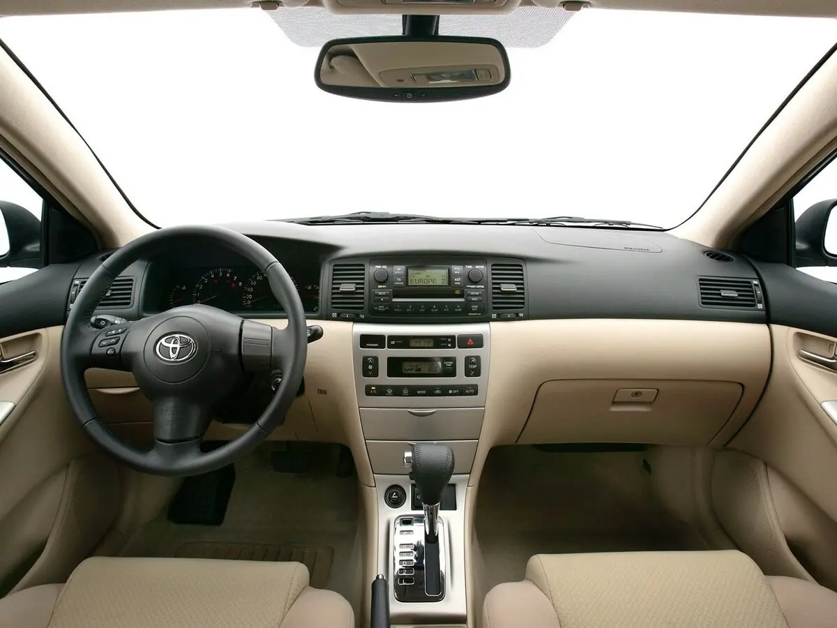 Toyota Corolla IX (E120, E130) Рестайлинг Седан — фото 6