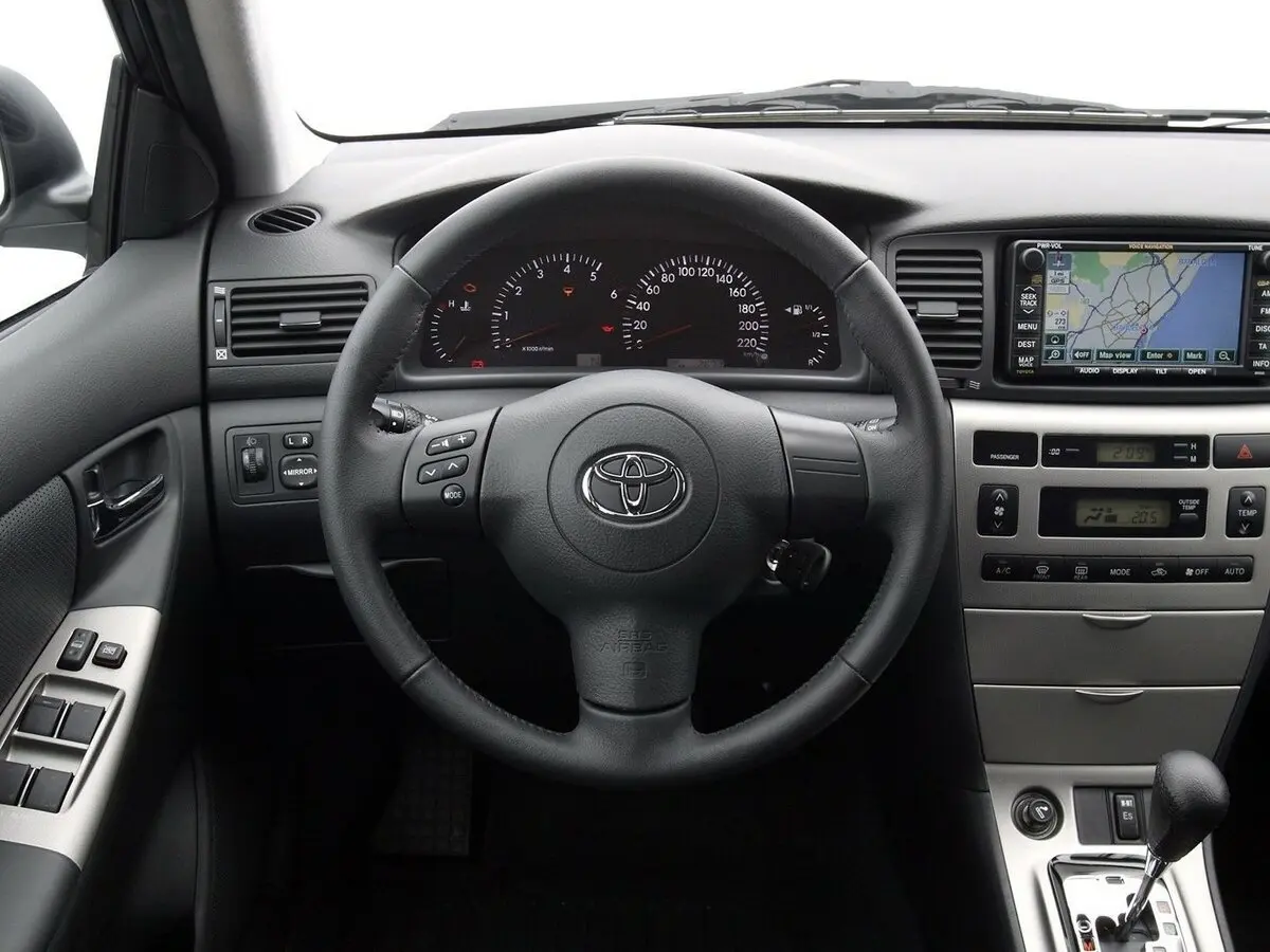 Toyota Corolla IX (E120, E130) Рестайлинг Седан — фото 7