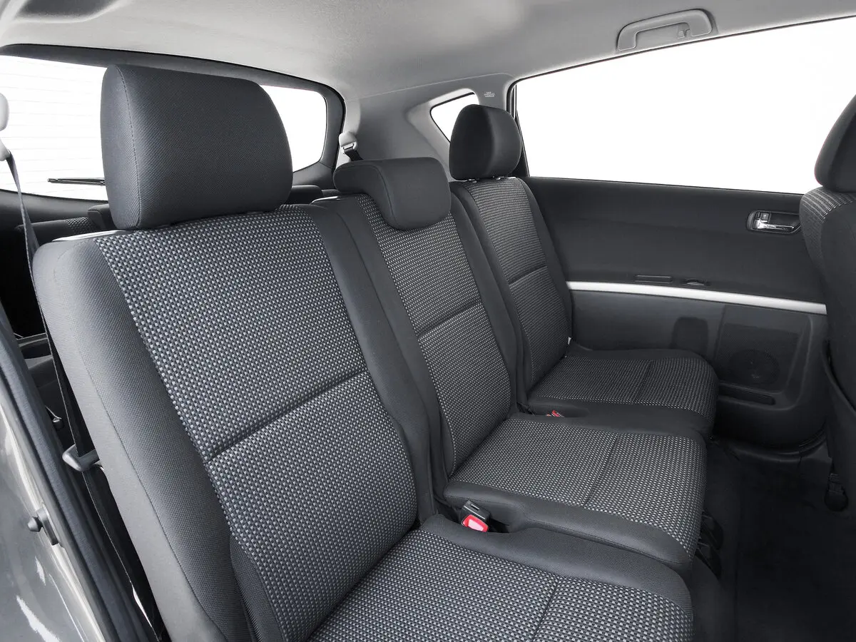 Toyota Corolla Verso I Рестайлинг Компактвэн — сүрөт 9