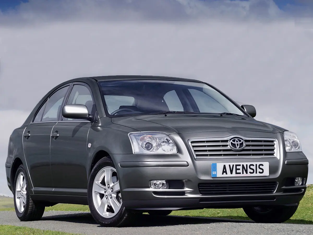 Toyota Avensis II Лифтбек — сүрөт 3