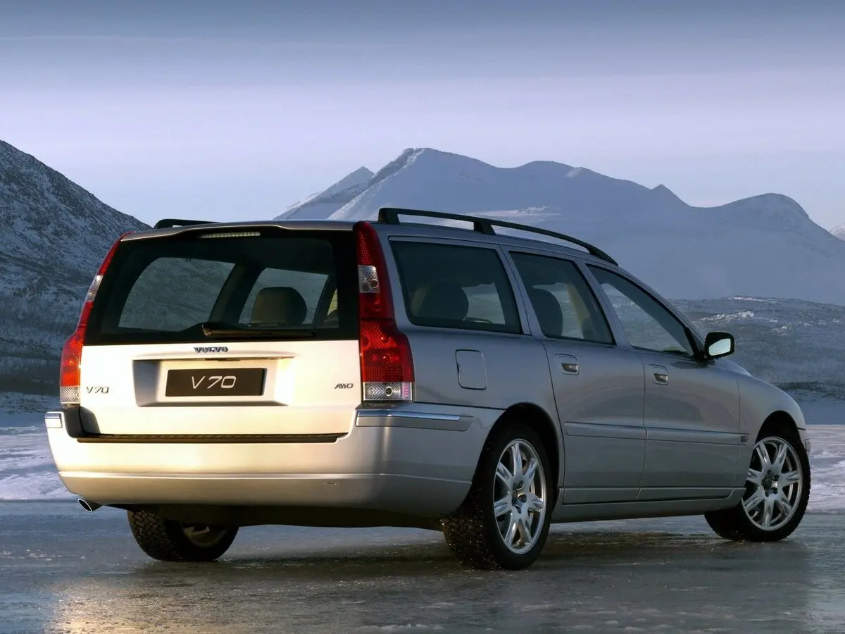 Volvo V70 II Рестайлинг Универсал 5 дв. — сүрөт 5