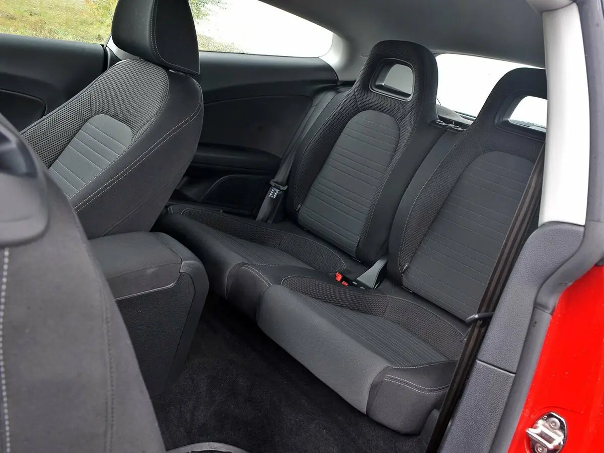 Volkswagen Scirocco III Хэтчбек 3 дв. — сүрөт 12