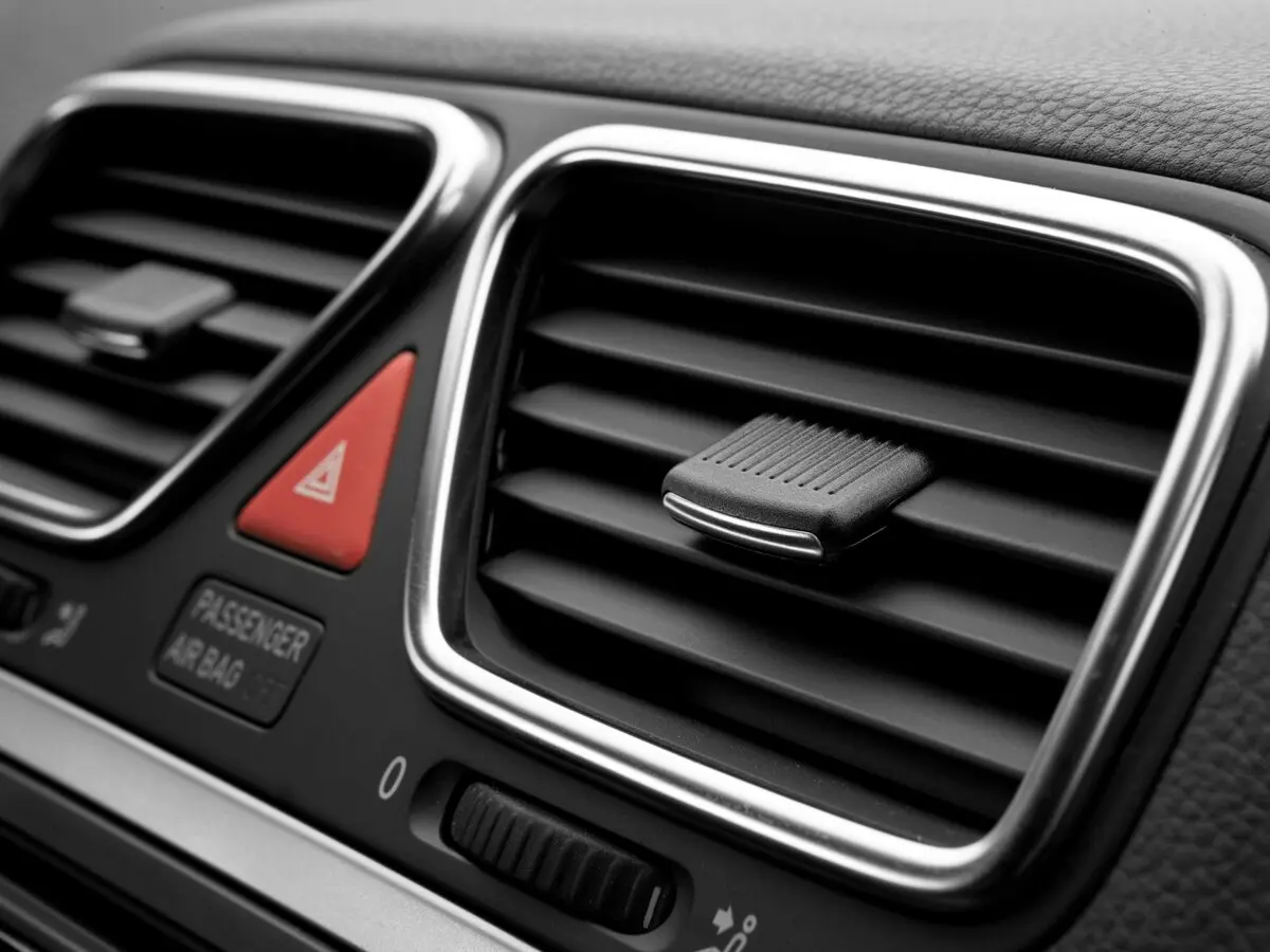 Volkswagen Scirocco III Хэтчбек 3 дв. — сүрөт 20