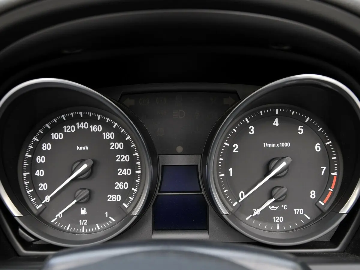 BMW Z4 II (E89) Родстер — сүрөт 9