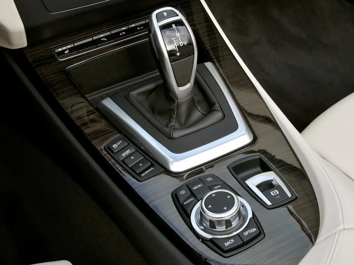 BMW Z4 II (E89) Родстер — сүрөт 12