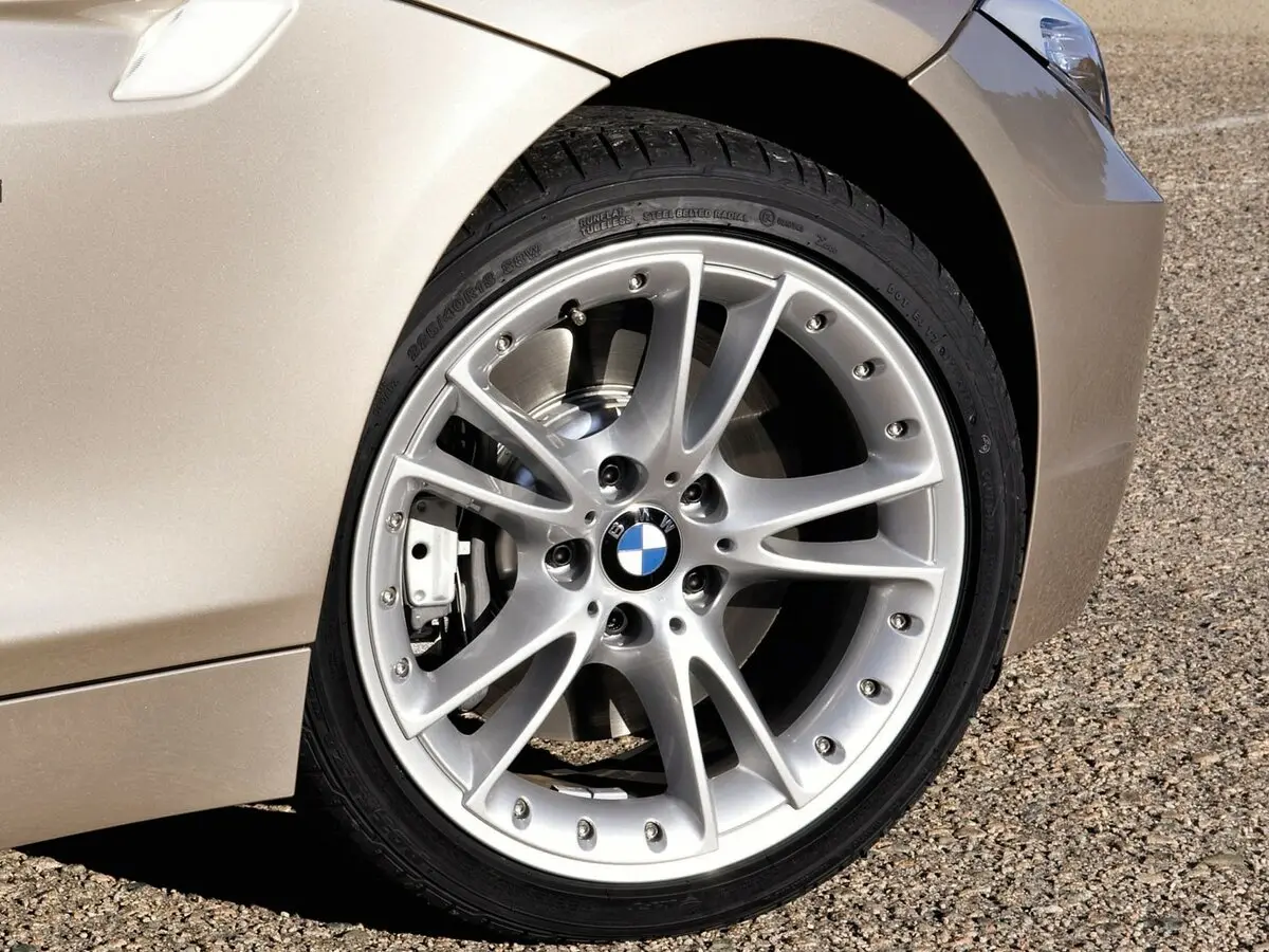 BMW Z4 II (E89) Родстер — сүрөт 19