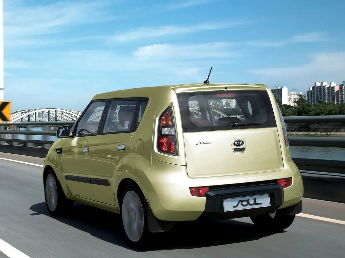 Kia Soul I Хэтчбек 5 дв. — сүрөт 4