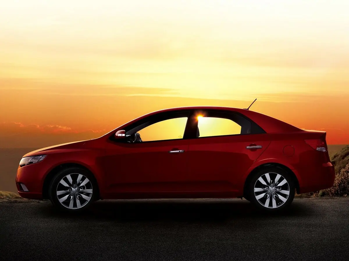 Kia Cerato II Седан — сүрөт 2