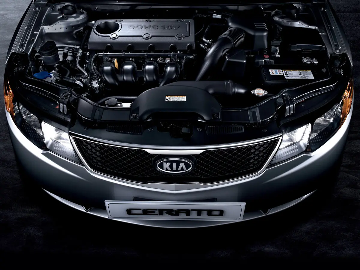 Kia Cerato II Седан — сүрөт 11